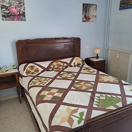 Apartment F3 Clair Et Calme A St Raphael